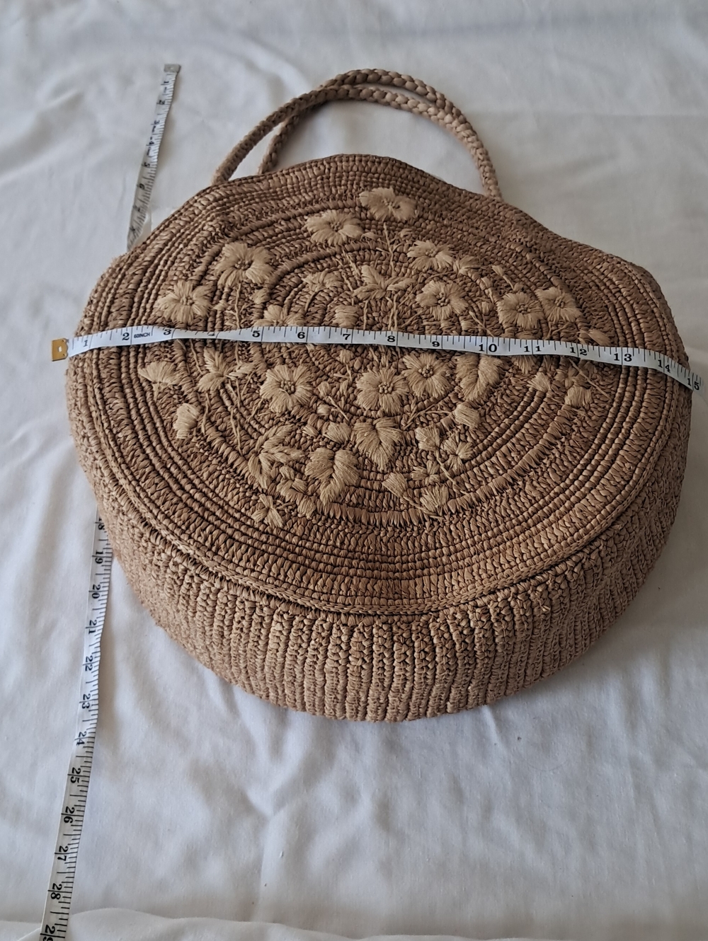 Sezane June Basket Bag. Natural Broderies Fleurs Muti/Raffia Embroidered Flowers - Picture 8 of 11